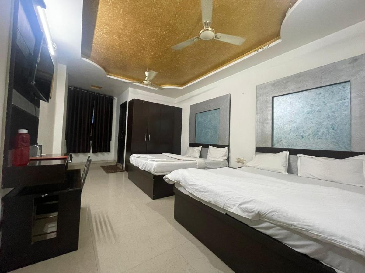 Blue Rose International, Family Hotel 阿格拉 外观 照片