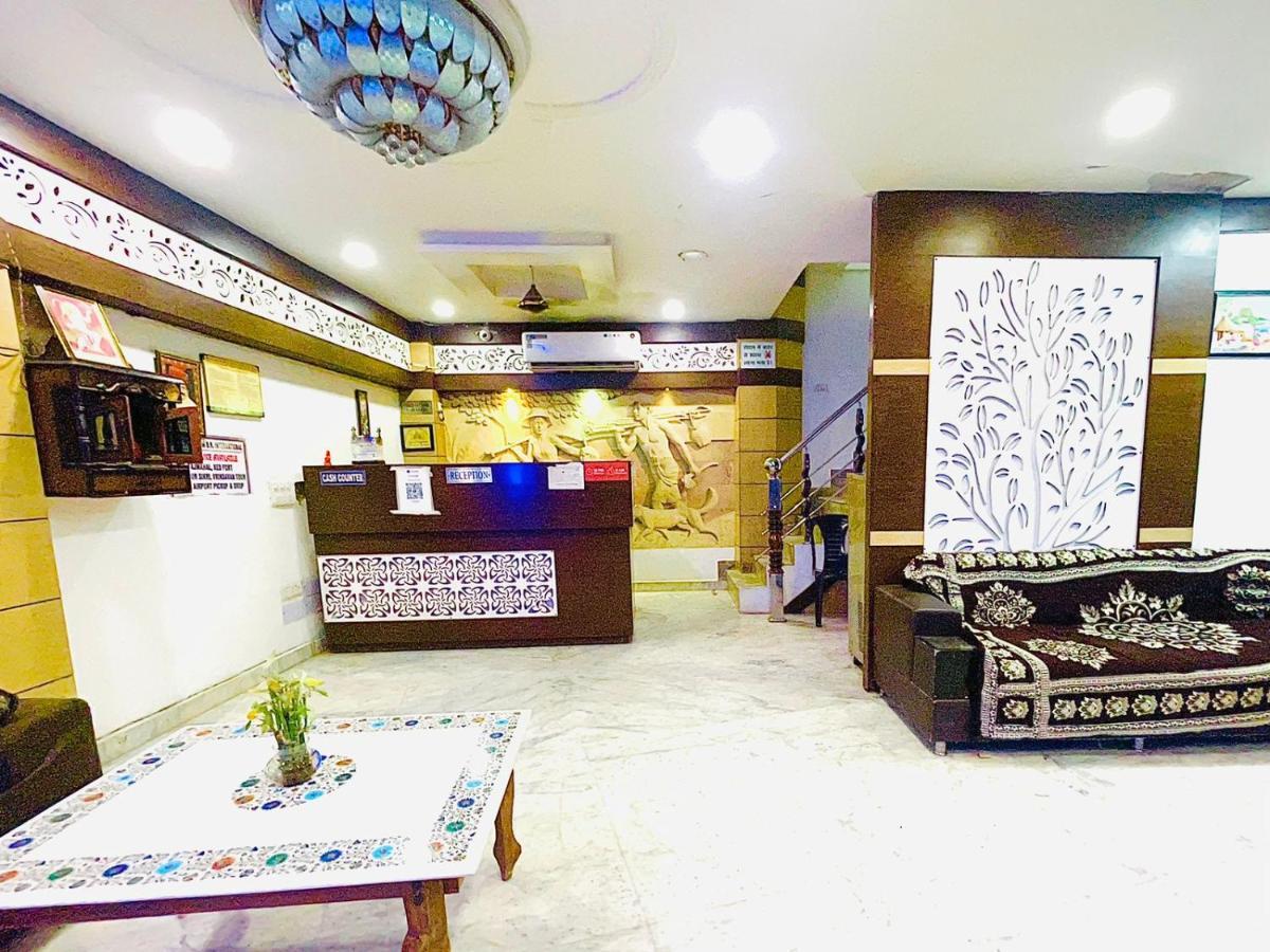 Blue Rose International, Family Hotel 阿格拉 外观 照片